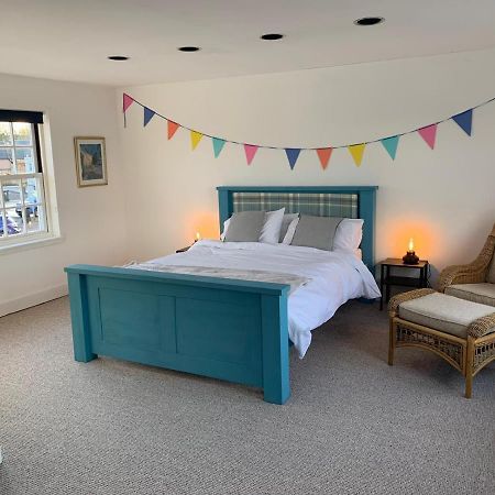 Hill House - Mews Town House, In A Quiet Private Close, In The City Centre Of Inverness. Bagian luar foto